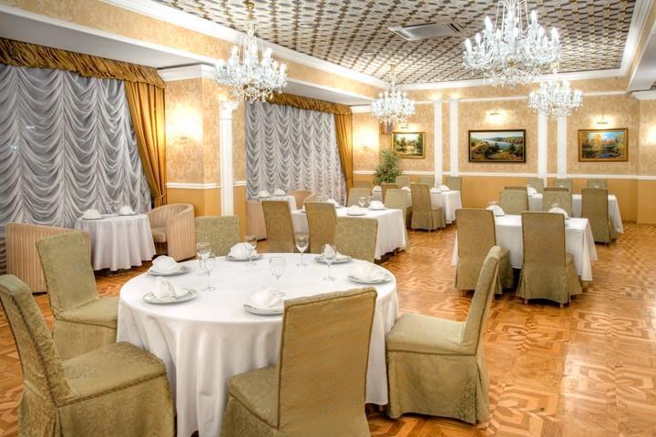 Intourist Hotel