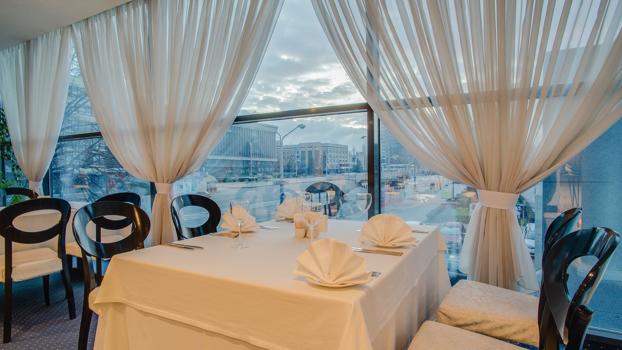 Intourist 4* Zaporizhia